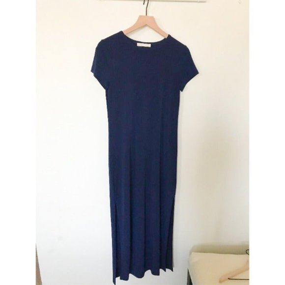 SOLD New Michael Kors Short Sleeve Maxi Dress - Picture 9 of 16